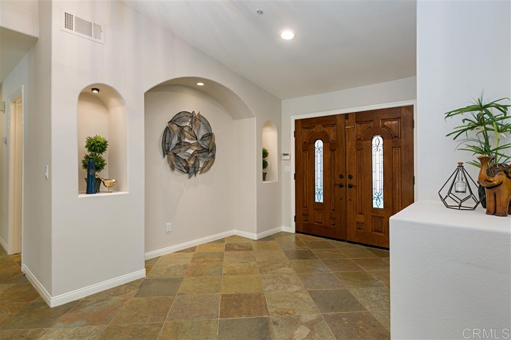 950 Rancho Santa Fe Road Encinitas, CA 92024 - Photo 6 of 20 Gallery Image 6