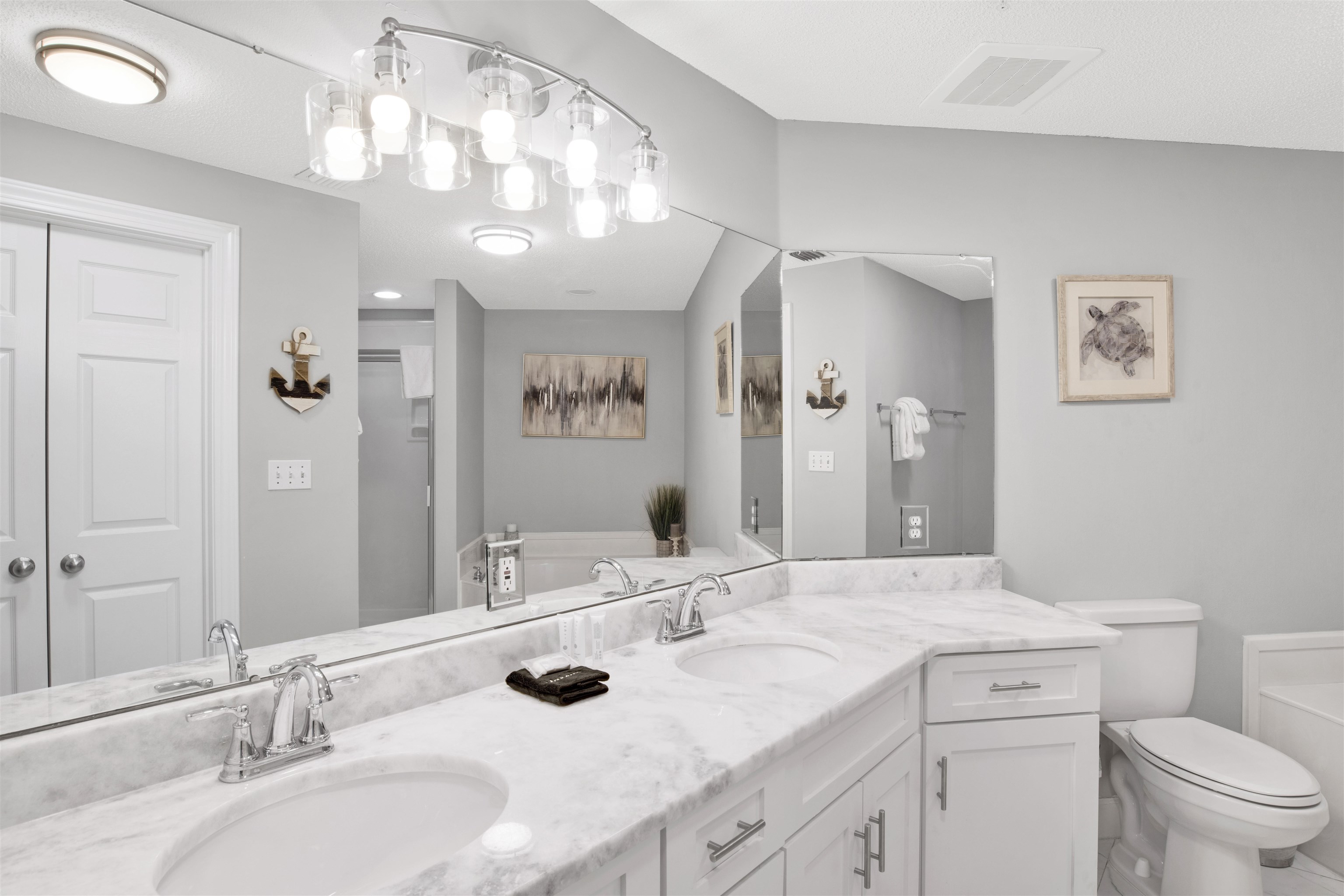 27580 Canal Road, Unit 1408 Orange Beach, AL 36561 - Photo 9 of 50 Bathroom