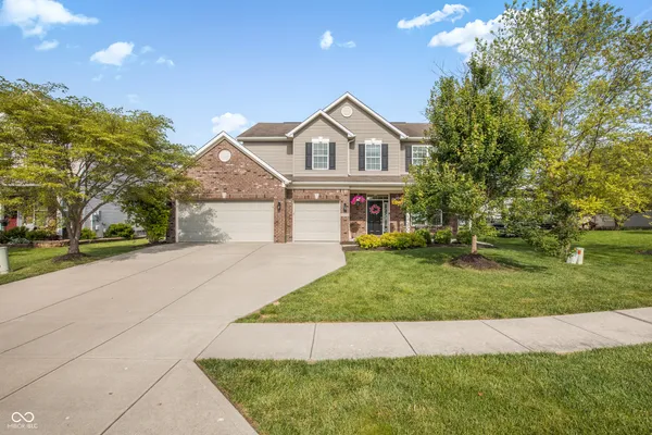 $384,900 | 5237 Montevideo Drive, Plainfield, IN 46168