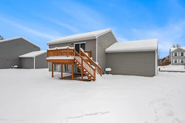$275,000 | 210 Station Hill Street, Galesburg, MI 49053