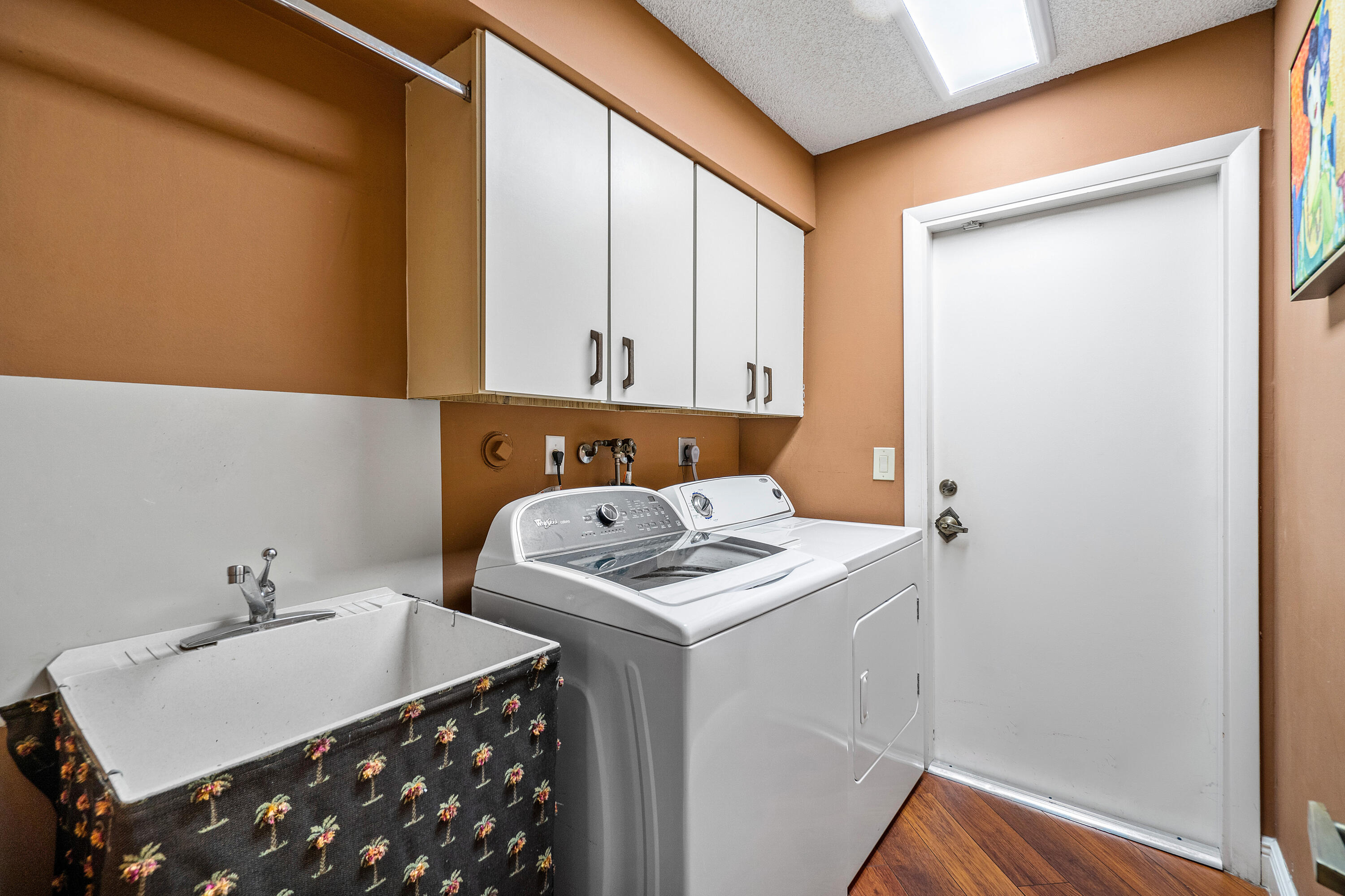 22604 Caravelle Circle Boca Raton, FL 33433 - Photo 25 of 43 LAUNDRY ROOM