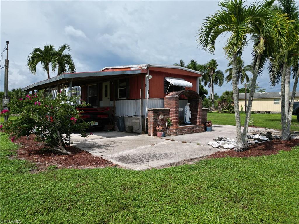 950 Auto Ranch Road, Unit 14 Naples, FL 34114 - Photo 6 of 9 Gallery Image 6