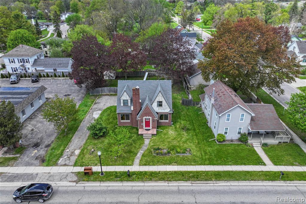 317 East Grand River Road Fowlerville, MI 48836 - Photo 28 of 35