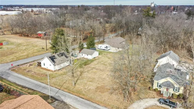 $22,000 | 420 Ash Street, Carlinville, IL 62626