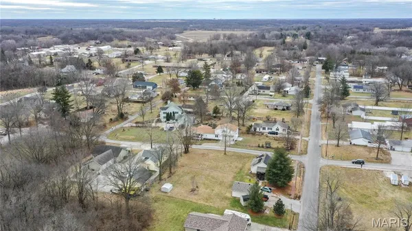 $22,000 | 420 Ash Street, Carlinville, IL 62626