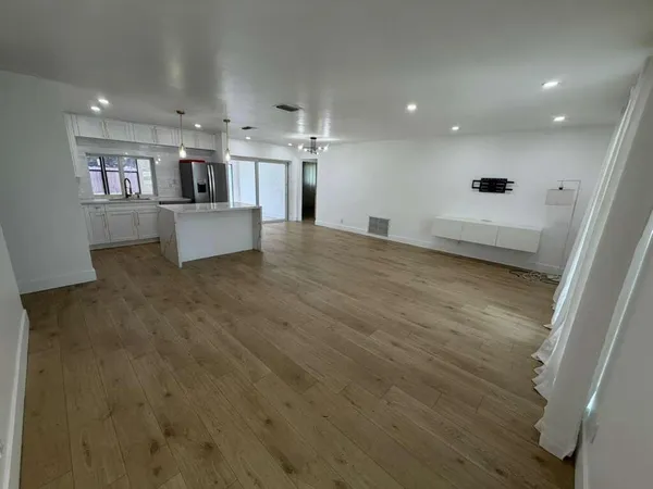 $4,200 | 5416 Jefferson Street, Hollywood, FL 33021