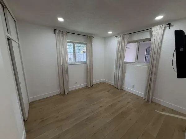 $4,200 | 5416 Jefferson Street, Hollywood, FL 33021