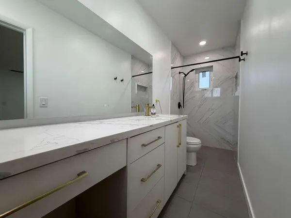 $4,200 | 5416 Jefferson Street, Hollywood, FL 33021