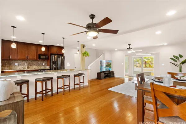 $1,250,000 | 606 Koko Isle Circle, Unit 1903, Honolulu, HI 96825