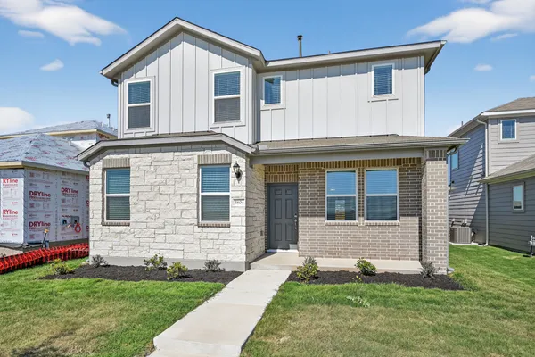 $2,300 | 5804 Swedish Farms Terrace, Del Valle, TX 78617