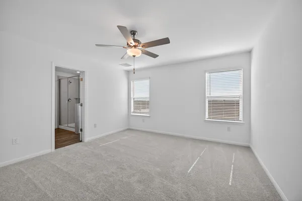 $2,300 | 5804 Swedish Farms Terrace, Del Valle, TX 78617