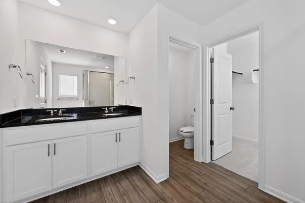 $2,300 | 5804 Swedish Farms Terrace, Del Valle, TX 78617