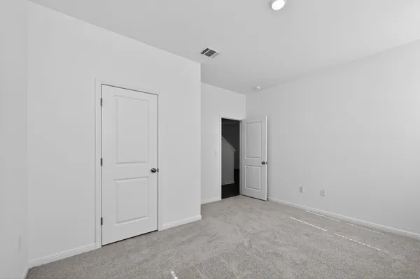 $2,300 | 5804 Swedish Farms Terrace, Del Valle, TX 78617