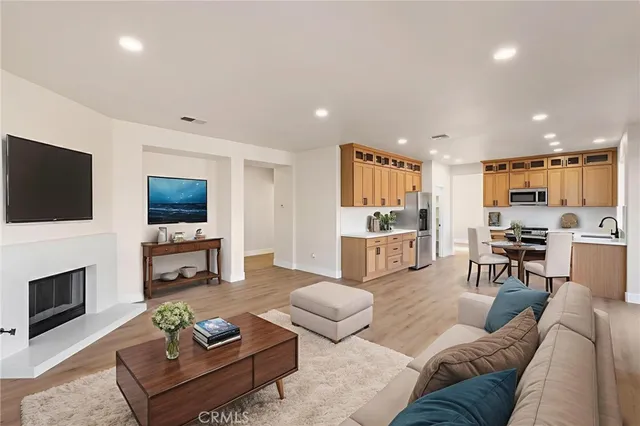 $1,099,990 | 1015 East Deerfield Street, Ontario, CA 91761