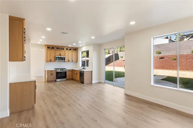 $1,099,990 | 1015 East Deerfield Street, Ontario, CA 91761