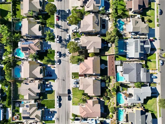 $1,099,990 | 1015 East Deerfield Street, Ontario, CA 91761