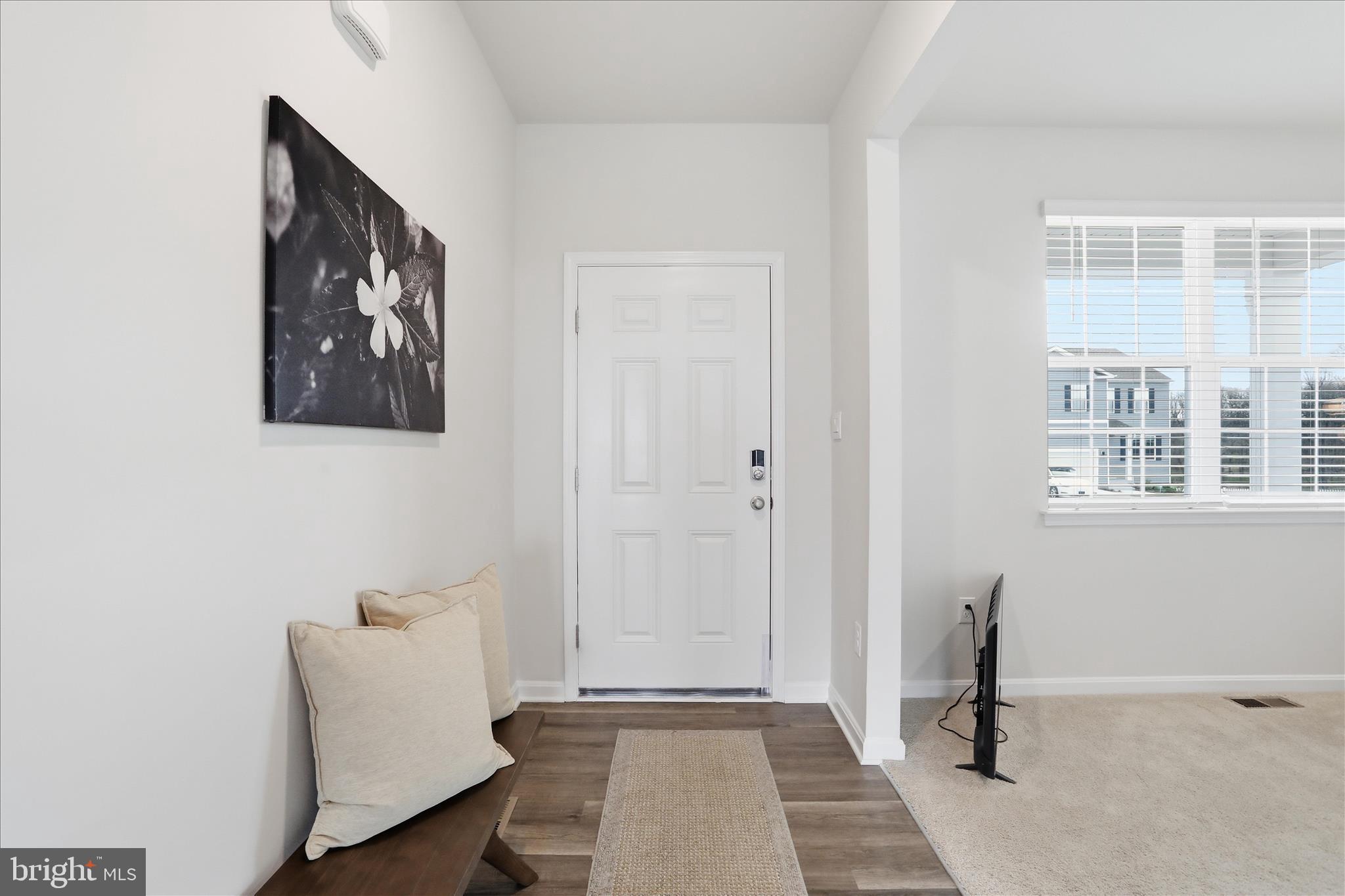 183 Riderwood Way Shepherdstown, WV 25443 - Photo 3 of 33 Foyer