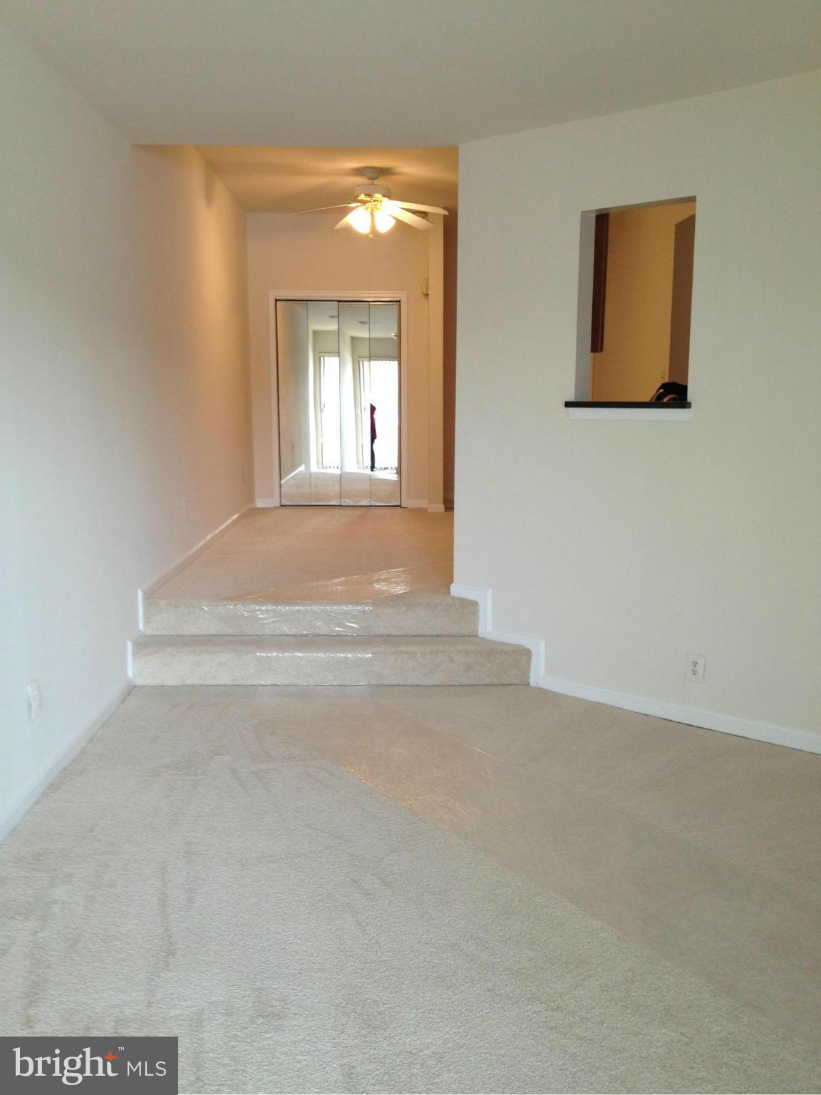 11184 Harbor Court, Unit 11184 Reston, VA 20191 - Photo 13 of 19 Dining Room