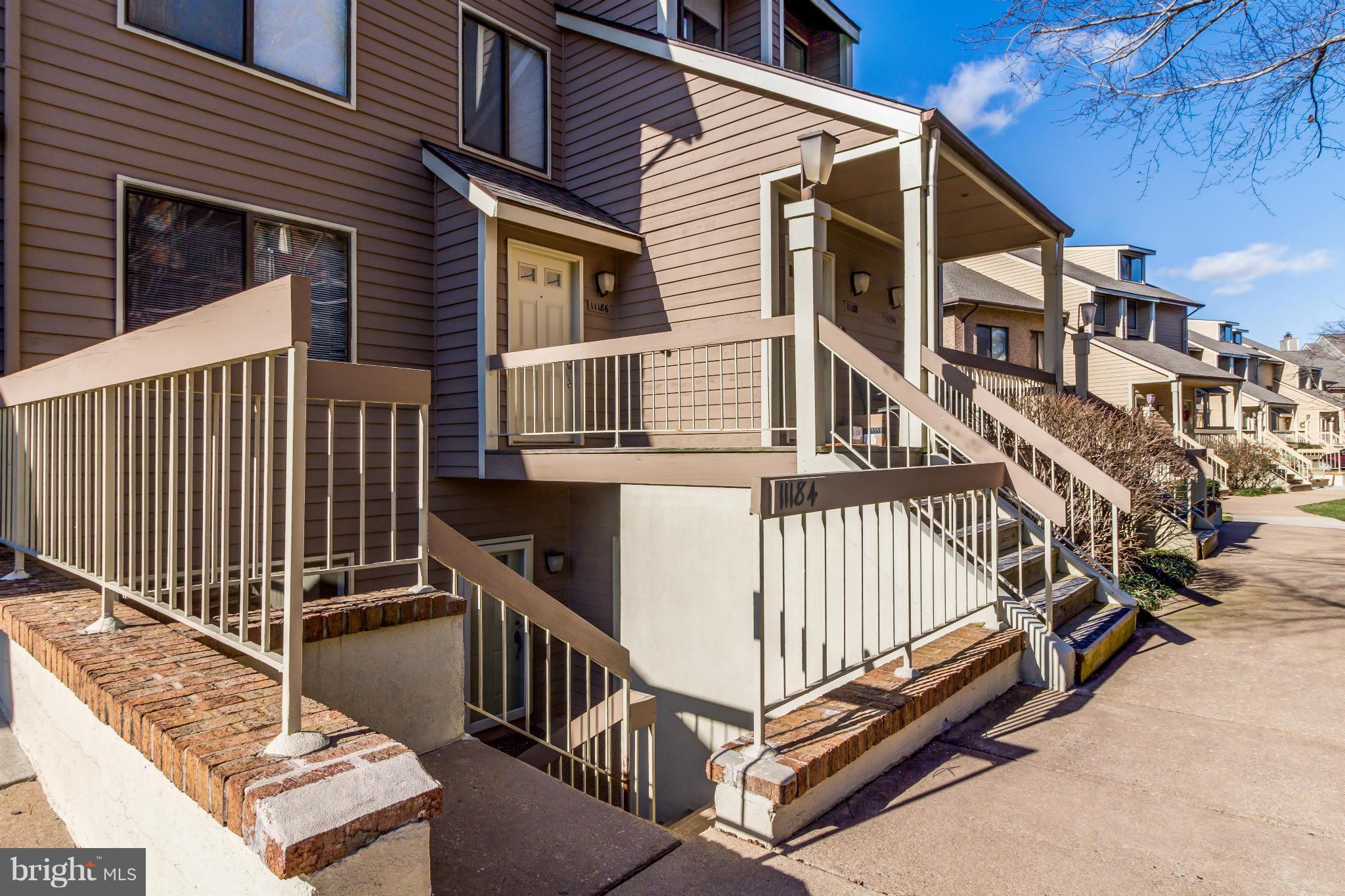 11184 Harbor Court, Unit 11184 Reston, VA 20191 - Photo 3 of 19 Exterior (General)