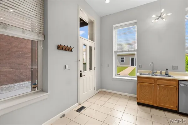 $538,000 | 2613 South 11th Street, St. Louis, MO 63118