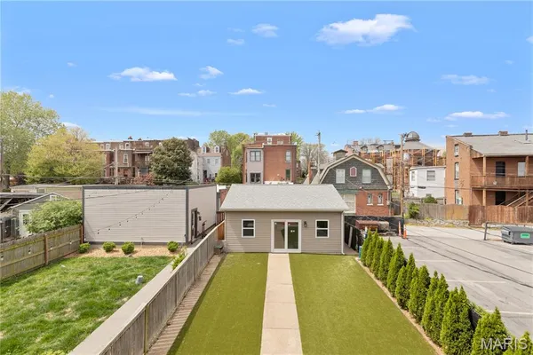 $538,000 | 2613 South 11th Street, St. Louis, MO 63118