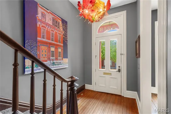 $538,000 | 2613 South 11th Street, St. Louis, MO 63118
