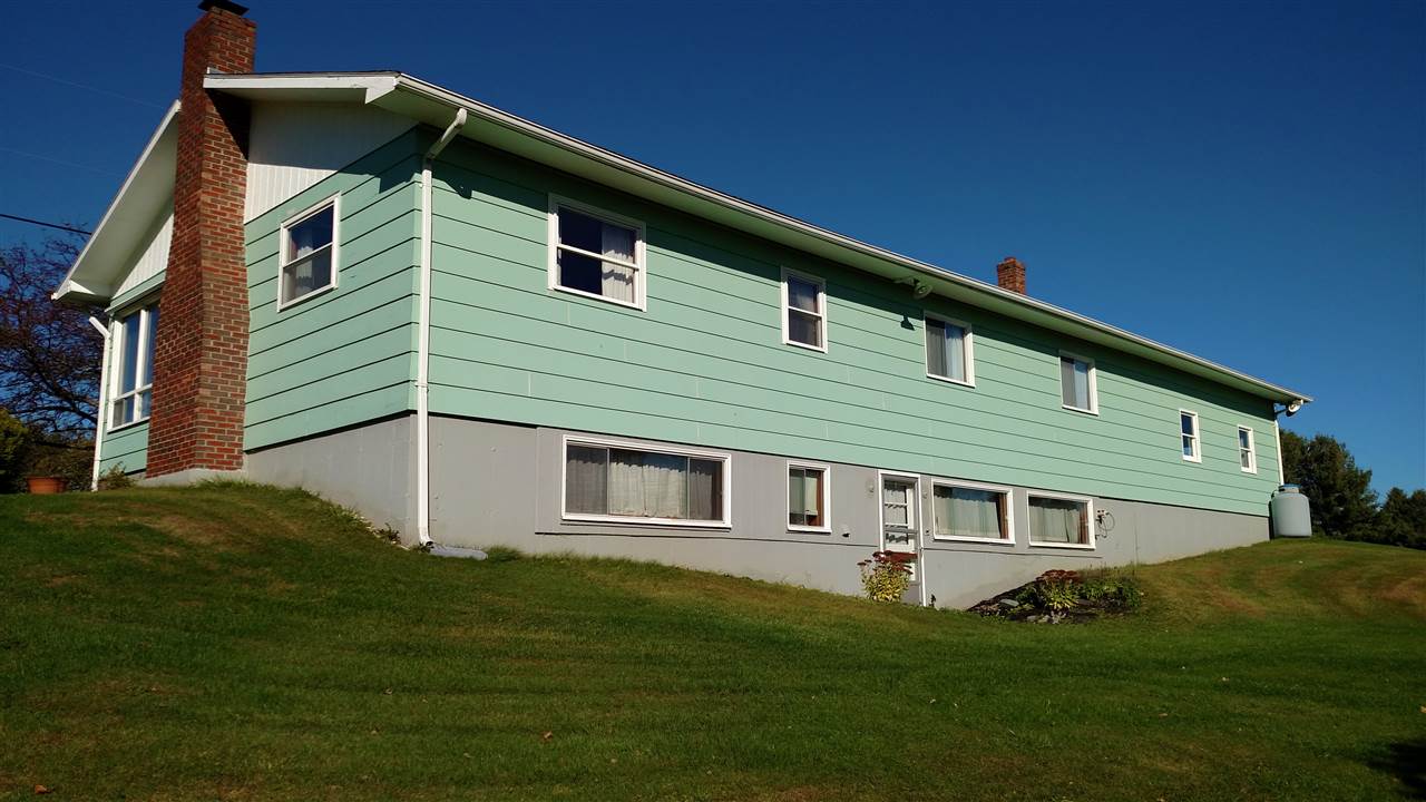 917 City Farm Road Newport Town, VT 05855 - Photo 2 of 38 Gallery Image 2