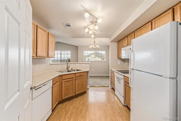 $239,900 | 5726 North Genoa Way, Unit 301, Aurora, CO 80019