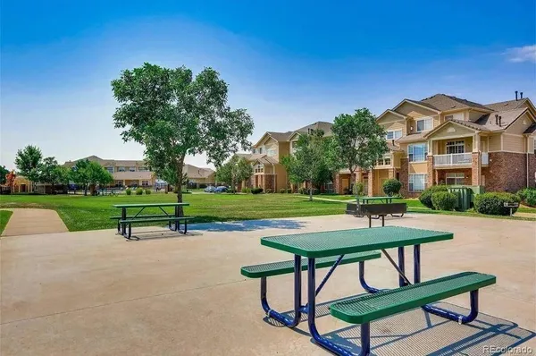 $239,900 | 5726 North Genoa Way, Unit 301, Aurora, CO 80019