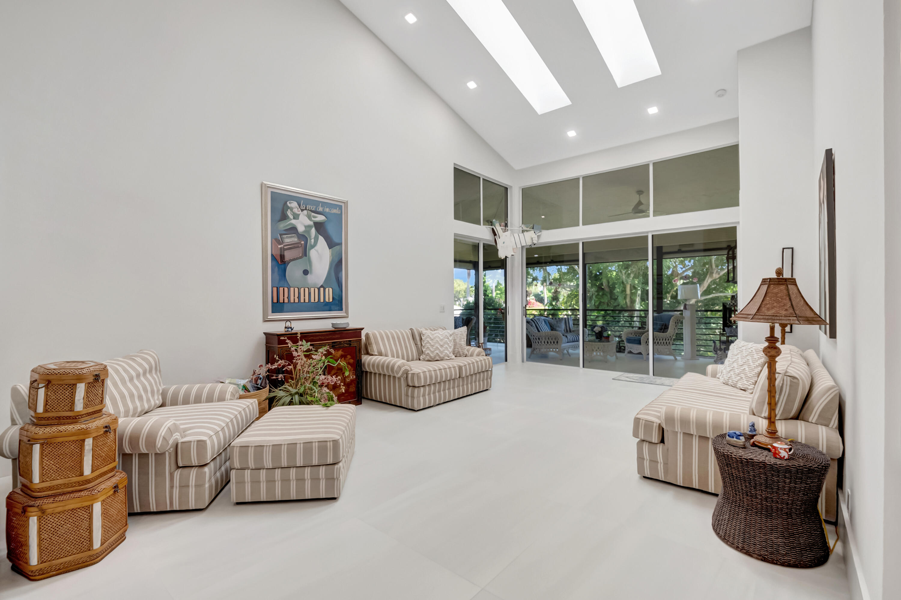 21254 Clubside Drive, Unit B Boca Raton, FL 33434 - Photo 14 of 72 LIVING ROOM