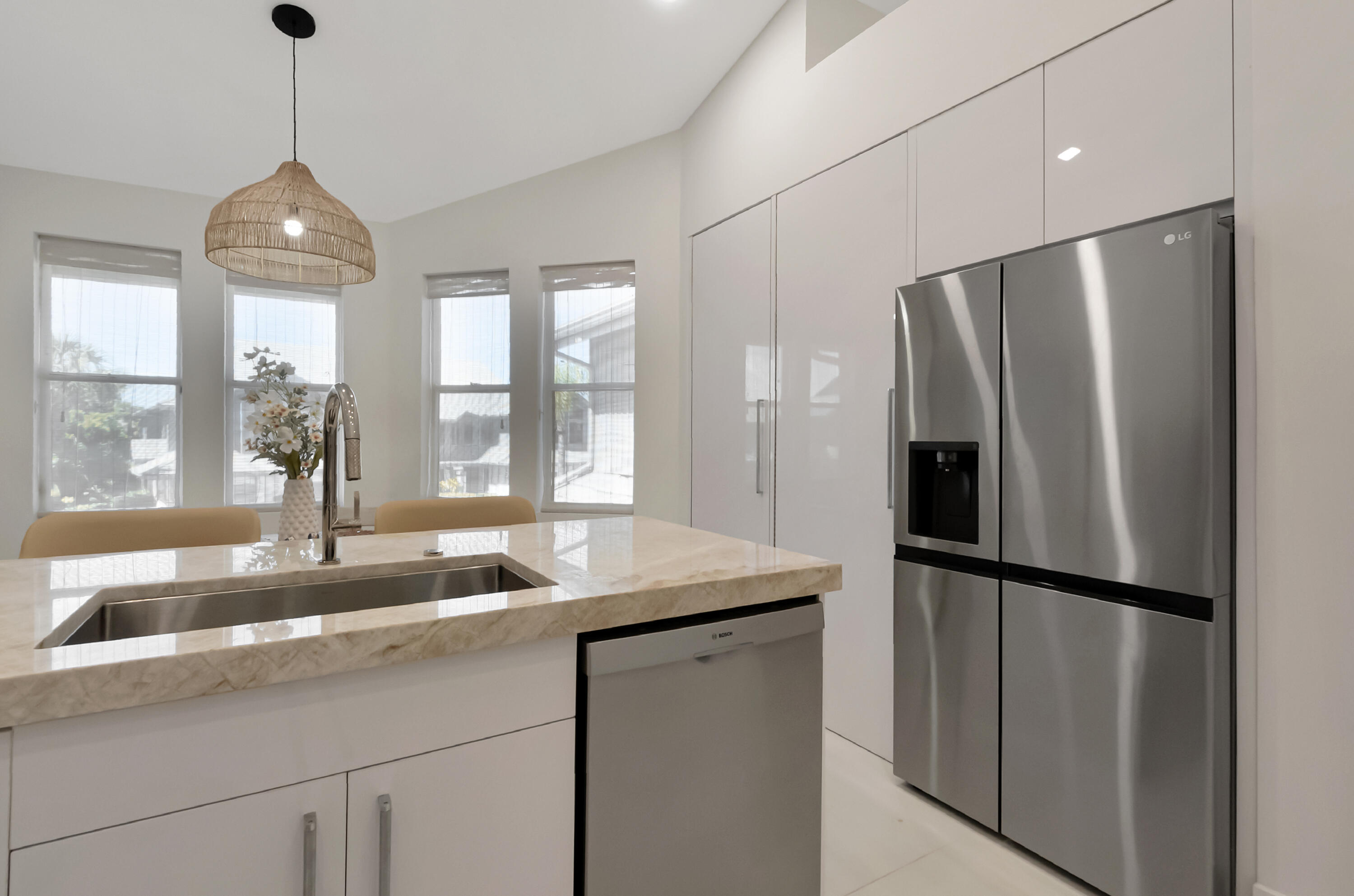 21254 Clubside Drive, Unit B Boca Raton, FL 33434 - Photo 9 of 72 KITCHEN