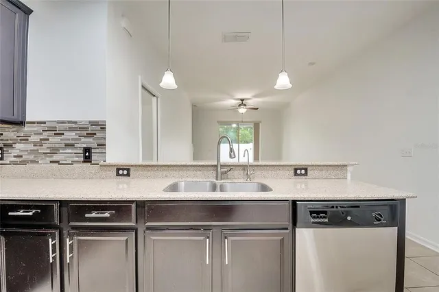 $2,295 | 9161 Shepton Street, Orlando, FL 32825