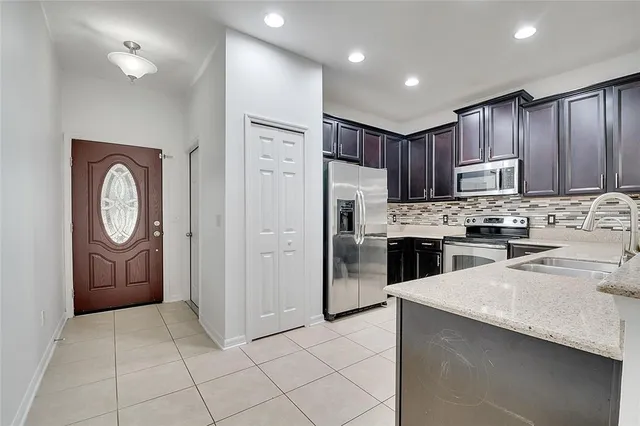 $2,295 | 9161 Shepton Street, Orlando, FL 32825