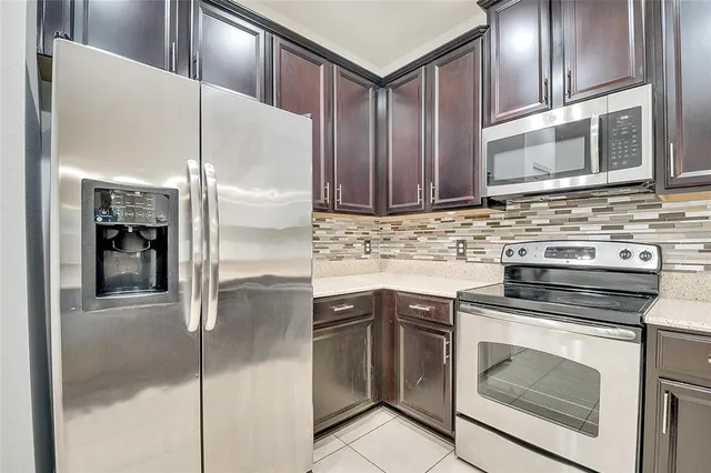 $2,295 | 9161 Shepton Street, Orlando, FL 32825