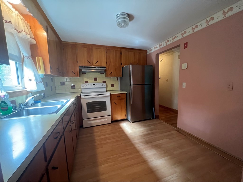 121 All Saints Street Woonsocket, RI 02895 - Photo 9 of 25 Gallery Image 9