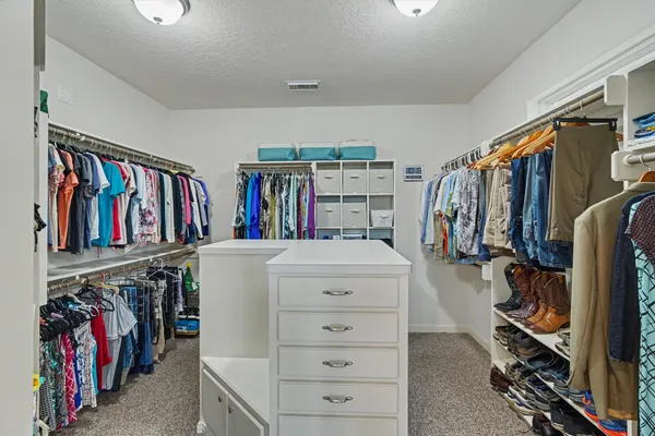$765,000 | 109 Avenue J, Dickinson, TX 77539