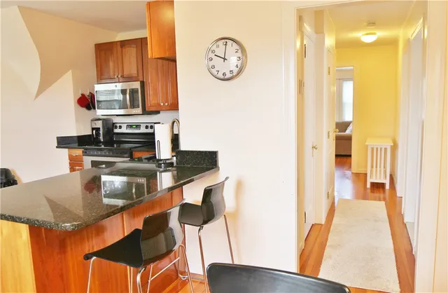 $2,600 | 23 Smith Avenue, Unit 3, Newport, RI 02840