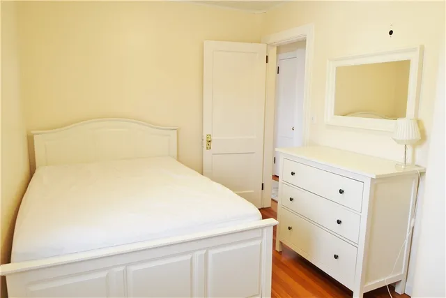 $2,600 | 23 Smith Avenue, Unit 3, Newport, RI 02840