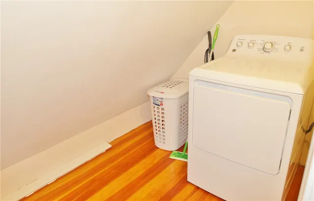 $2,600 | 23 Smith Avenue, Unit 3, Newport, RI 02840