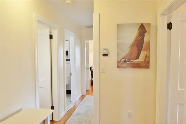 $2,600 | 23 Smith Avenue, Unit 3, Newport, RI 02840