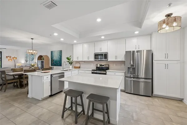 $465,000 | 5721 Palmer Circle, Unit 101, Lakewood Ranch, FL 34211