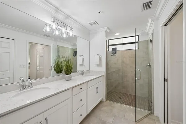 $465,000 | 5721 Palmer Circle, Unit 101, Lakewood Ranch, FL 34211