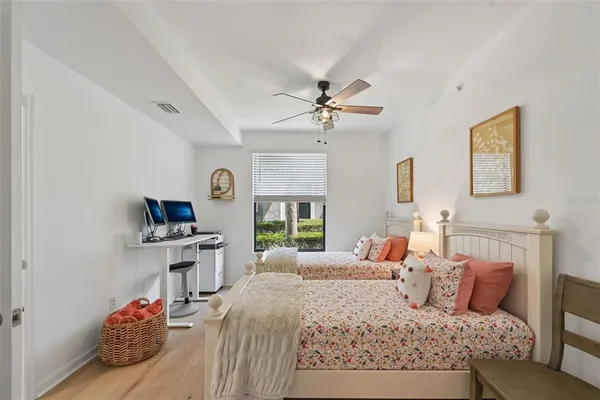 $465,000 | 5721 Palmer Circle, Unit 101, Lakewood Ranch, FL 34211