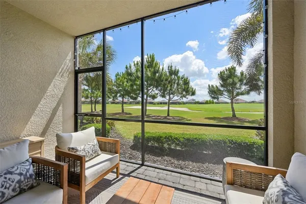 $465,000 | 5721 Palmer Circle, Unit 101, Lakewood Ranch, FL 34211