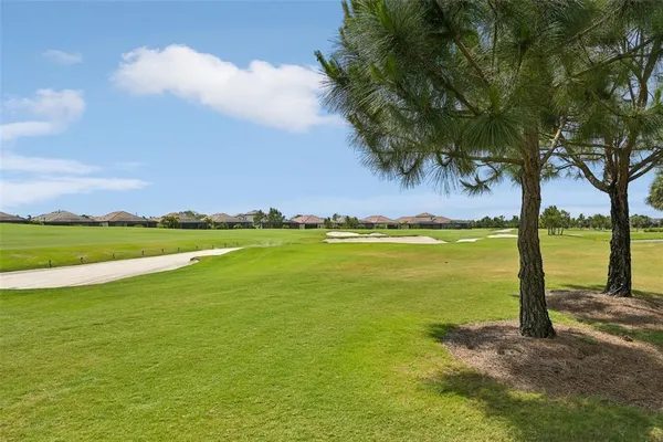 $465,000 | 5721 Palmer Circle, Unit 101, Lakewood Ranch, FL 34211
