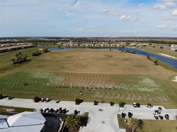 $465,000 | 5721 Palmer Circle, Unit 101, Lakewood Ranch, FL 34211