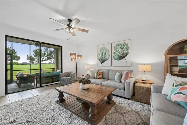 $465,000 | 5721 Palmer Circle, Unit 101, Lakewood Ranch, FL 34211