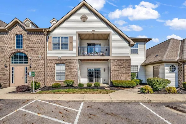 $244,900 | 789 Hidden Springs Drive, Lewis Center, OH 43035