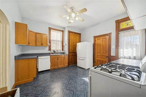 $125,000 | 120 North 1st Street, Jeannette, PA 15644