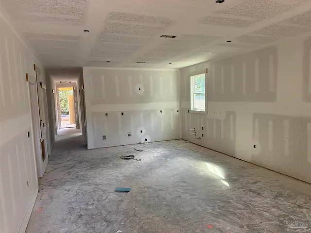 $324,900 | 1321 John Carroll Drive, Pensacola, FL 32504